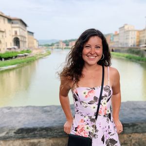 Meet your Posher, Angela